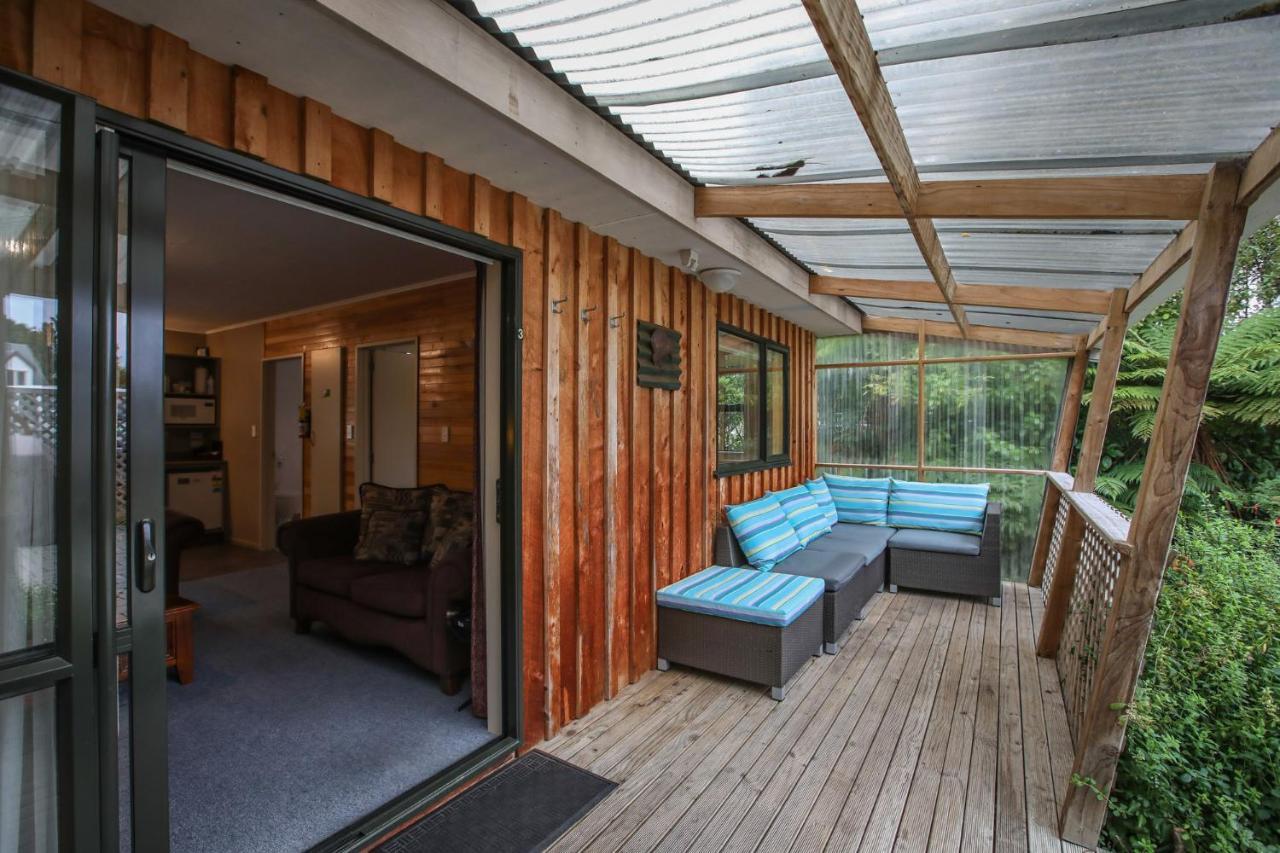 Kaka Retreat Motel, Stewart Island Half-moon Bay Bagian luar foto